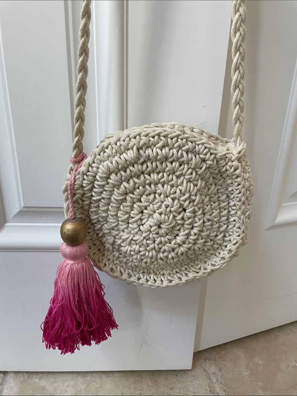 ShiraLeah Round Crossbody Beach Bag Pink Ombré Tassel,‎ Woven Shoulder Bag